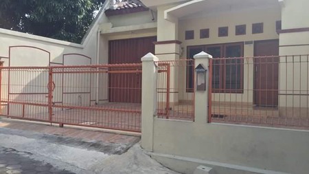 Rumah Furnish 2 Lantai Lokasi Deket Tugu Yogyakarta 