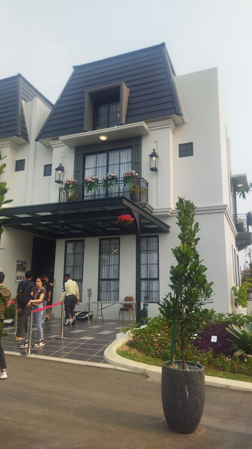 Brand New Cluster Ebony Rumah 2 Lantai + Attic Di Summarecon Bogor