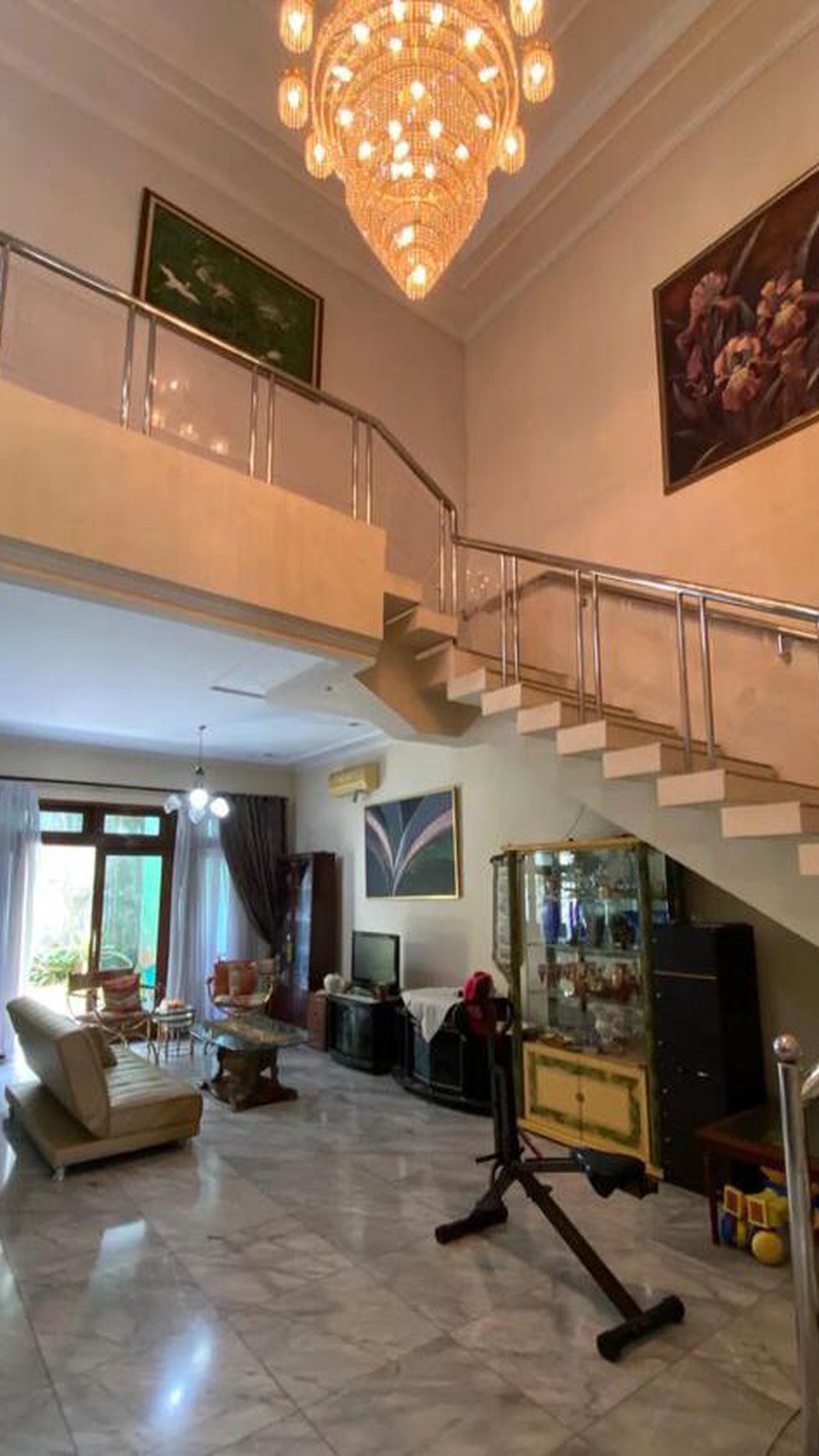 Dijual Rumah Asri Lux Dalam Komplek  di Cibubur,  Jakarta Timur