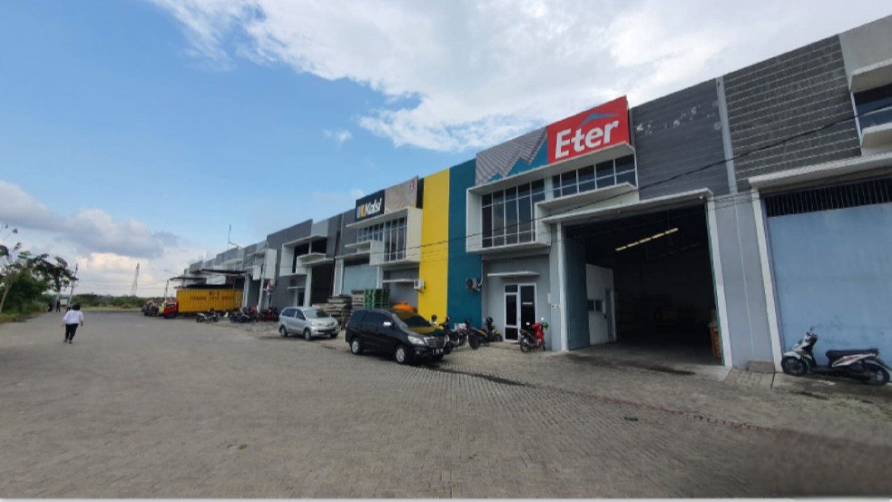 Rumah Hitung Tanah Area Cipete