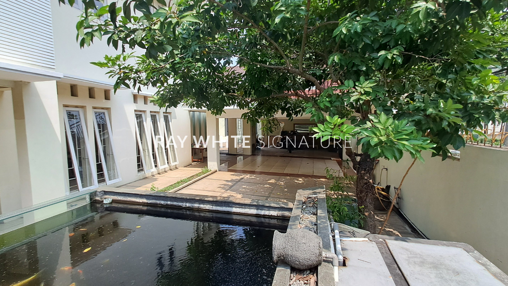 Rumah Hitung Tanah Area Cipete