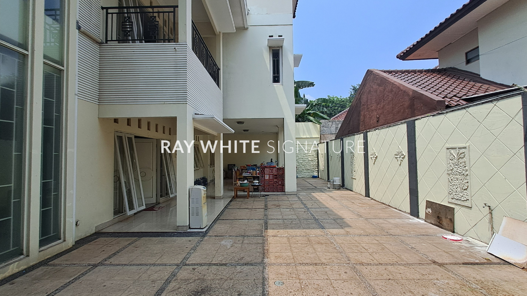 Rumah Hitung Tanah Area Cipete