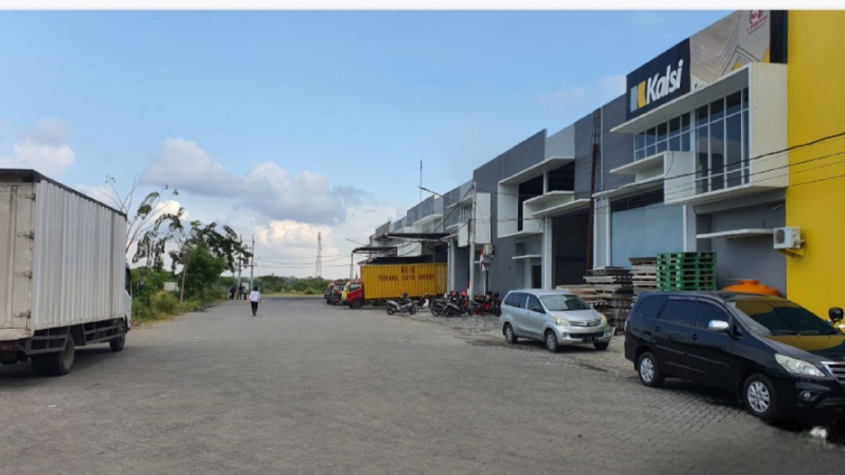 Dijual 420 m2 Gudang Panca Bizpark Kebomas GRESIK  Strategis Dekat TOL KEBOMAS Gresik