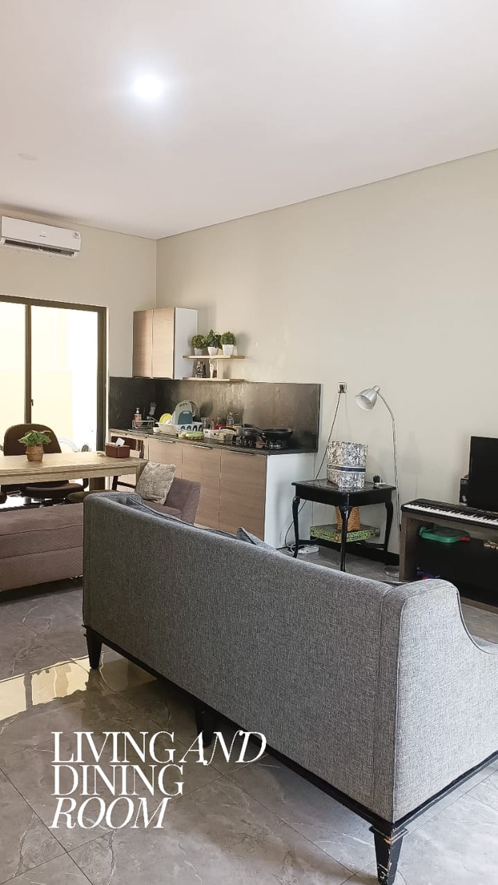 Rumah Cantik Minimalis 2,5 lantai di Discovery Residence Bintaro Jaya