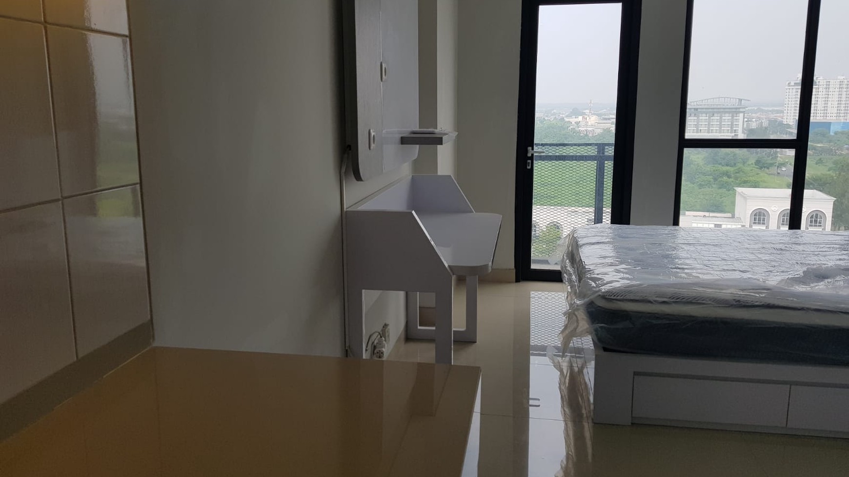 Apartement Monroe Furnished di Jababeka Cikarang