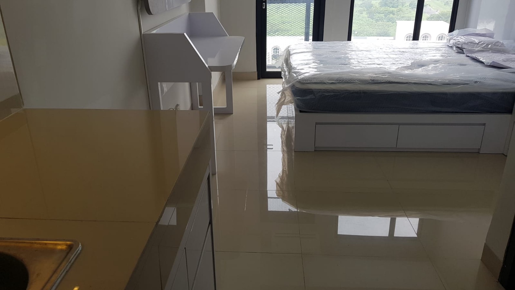 Apartement Monroe Furnished di Jababeka Cikarang