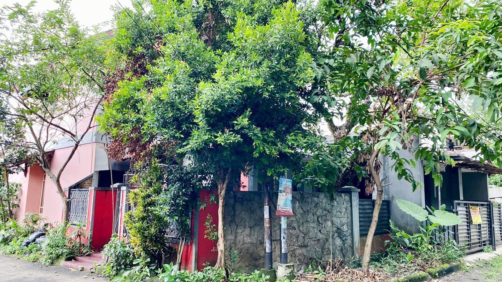 Rumah Hitung Tanah Area Cipete