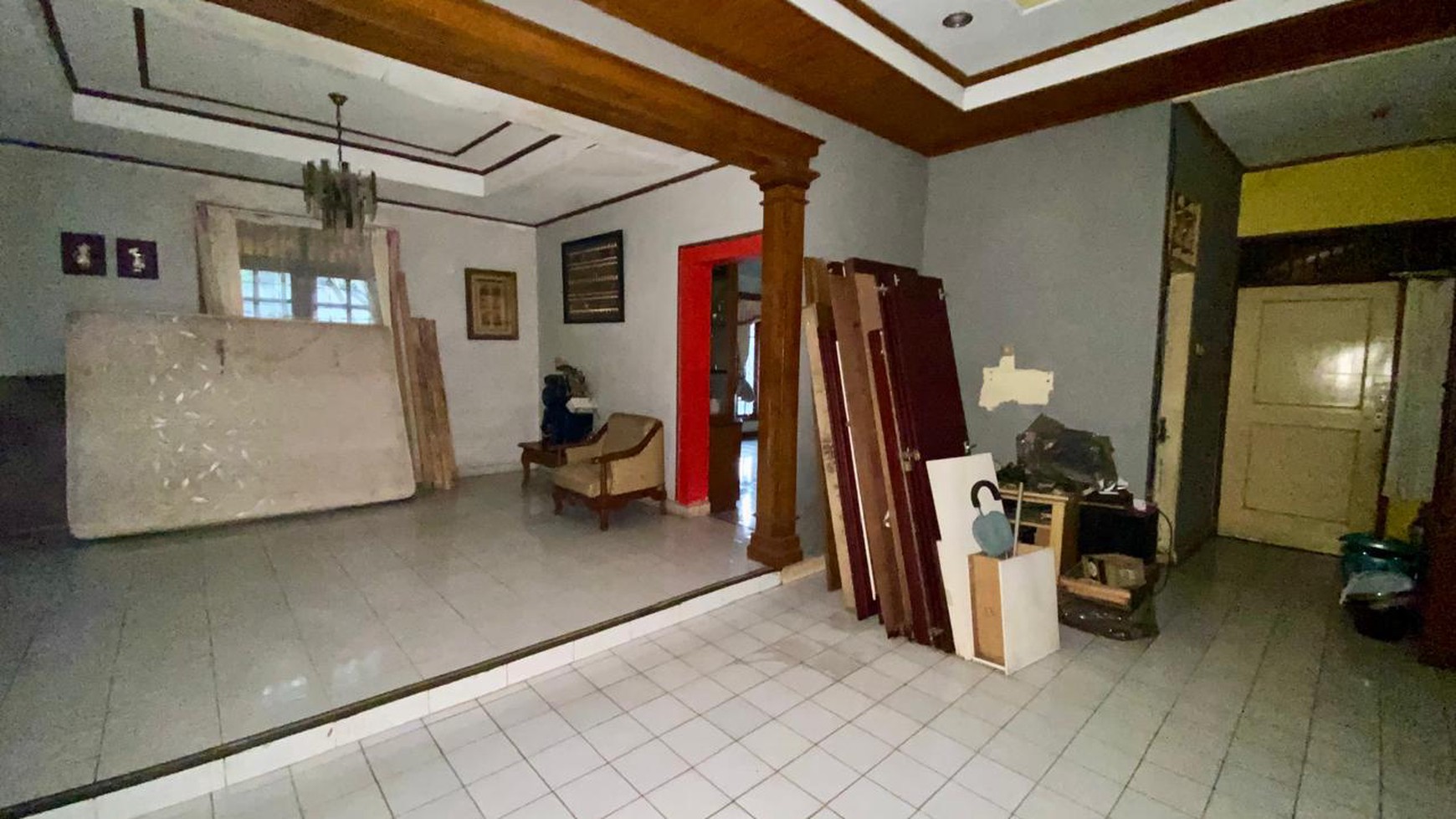 Rumah Hitung Tanah Area Cipete