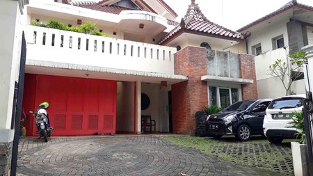 Jual Guest House/Rumah Kost Elite, 23 Kamar, Bagus + Bersih, Dekat Kampus