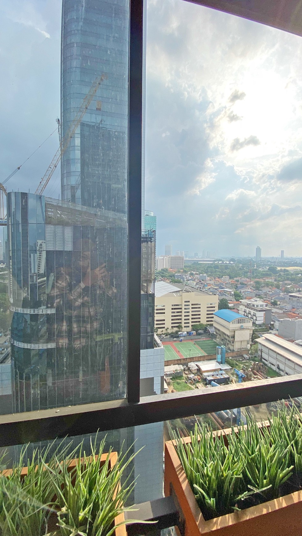 Dijual Apart Bagus Di Apart Sudirman Suites, Jakarta Pusat