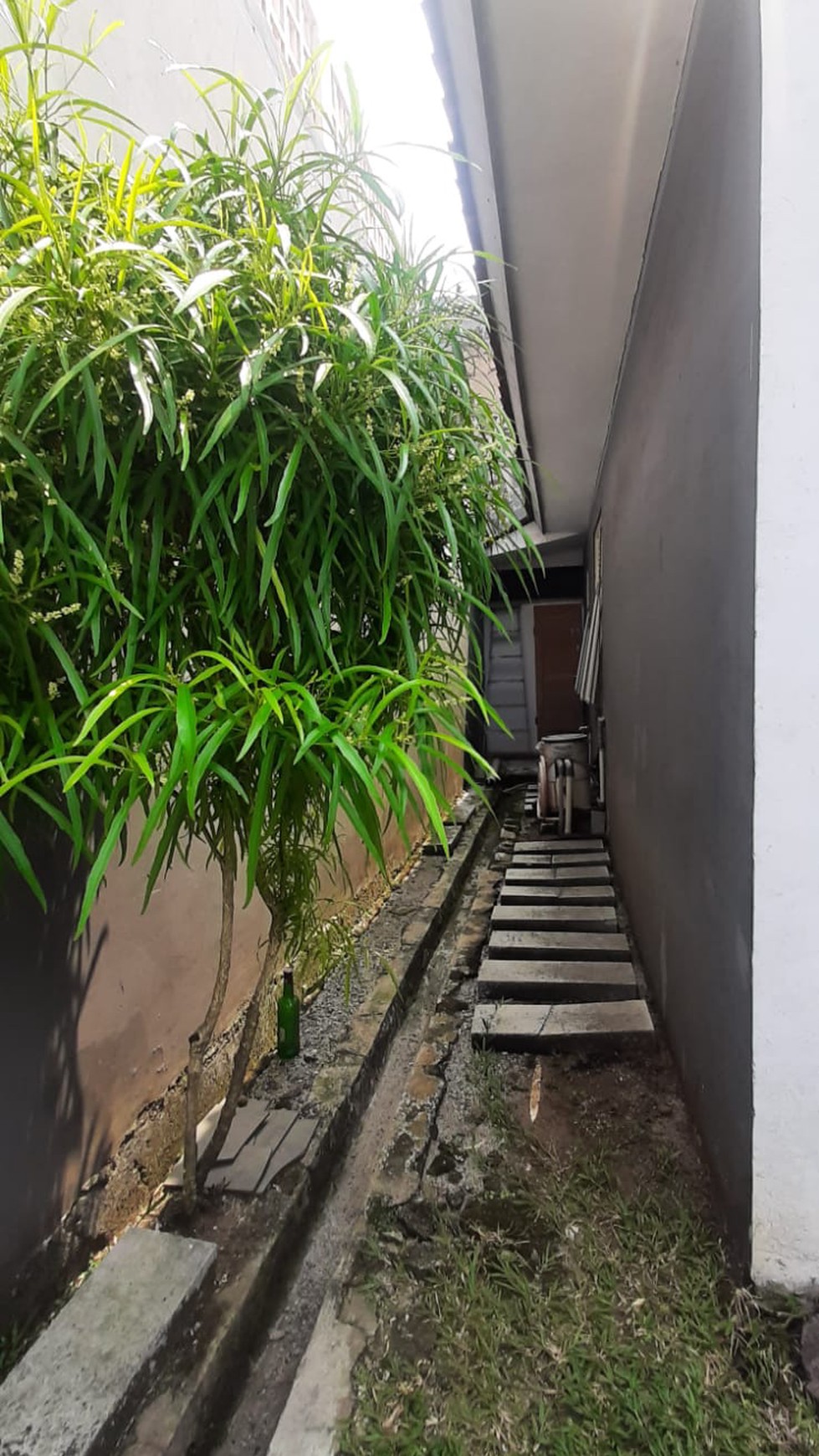 Rumah Asri  Diarea Pondok Jurang Mangu Indah Bintaro