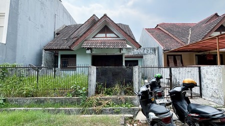 RUMAH TUA HITUNG TANAH DALAM KOMPLEK GIRILOKA BSD CITY, TAMGERANG SELATAN #CHWW