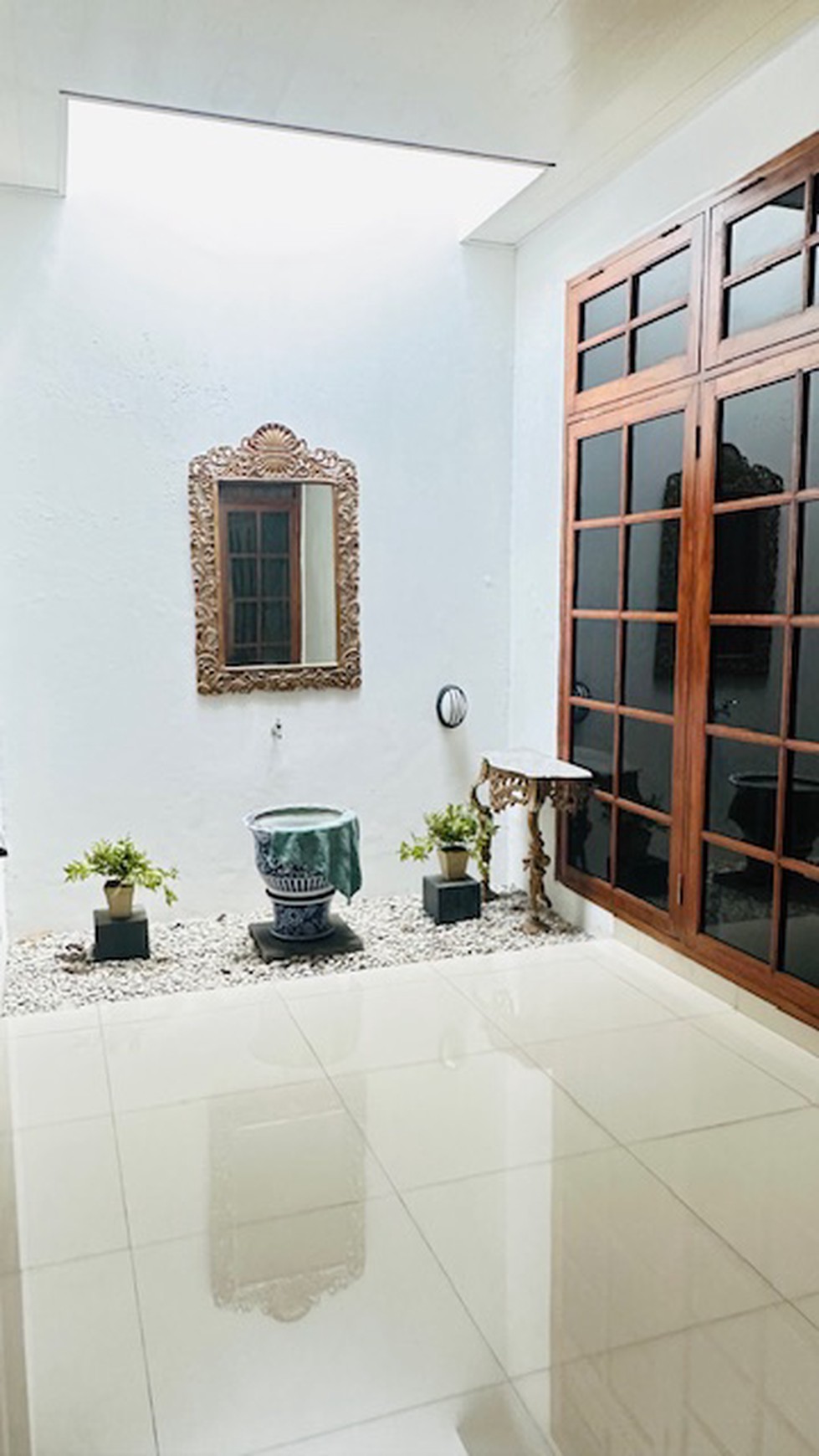 Rumah Asri di Kawasan Elite Kemang