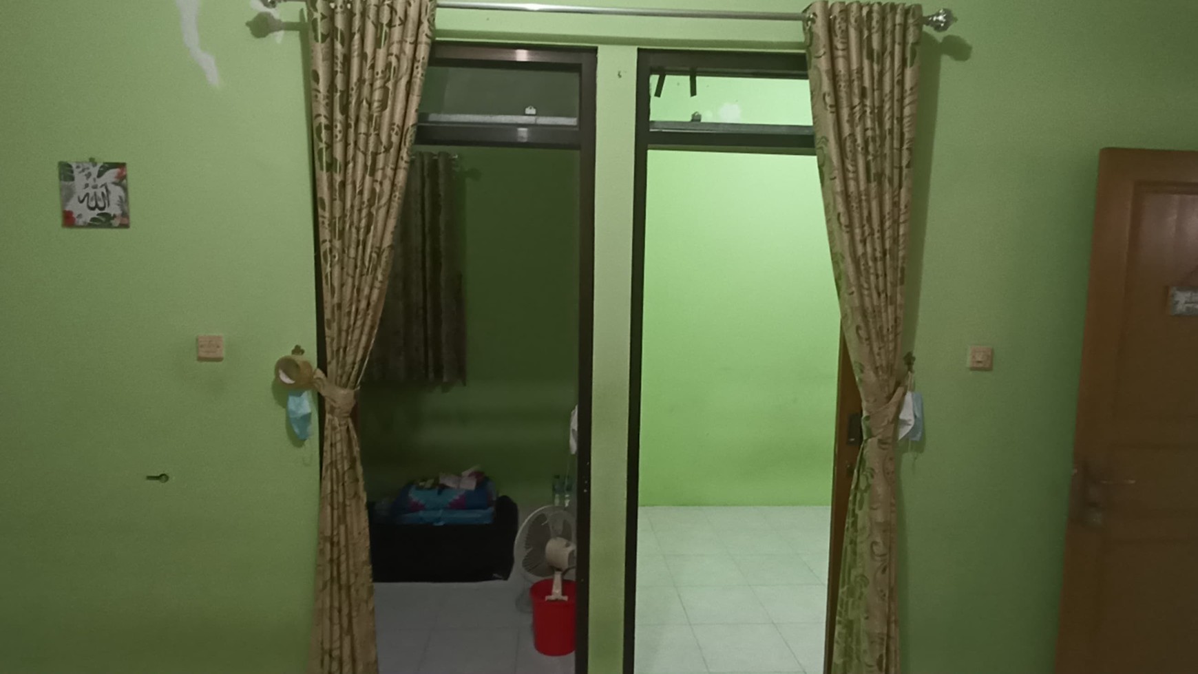 RUMAH DIJUAL JALAN H JALIH JAKARTA SELATAN