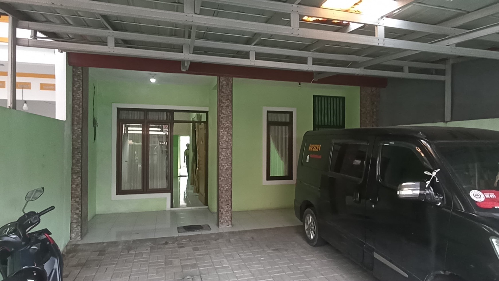 RUMAH DIJUAL JALAN H JALIH JAKARTA SELATAN