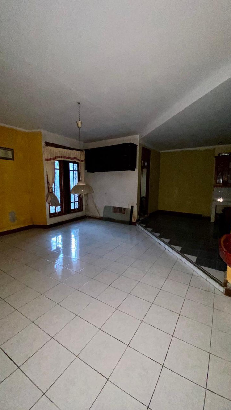 Rumah Bagus Di Villa Pamulang, Jl Amarta Pamulang Tangerang Selatan