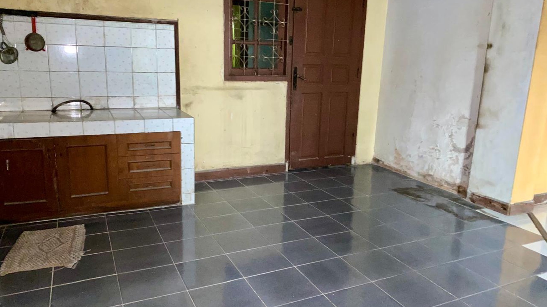 Rumah Bagus Di Villa Pamulang, Jl Amarta Pamulang Tangerang Selatan