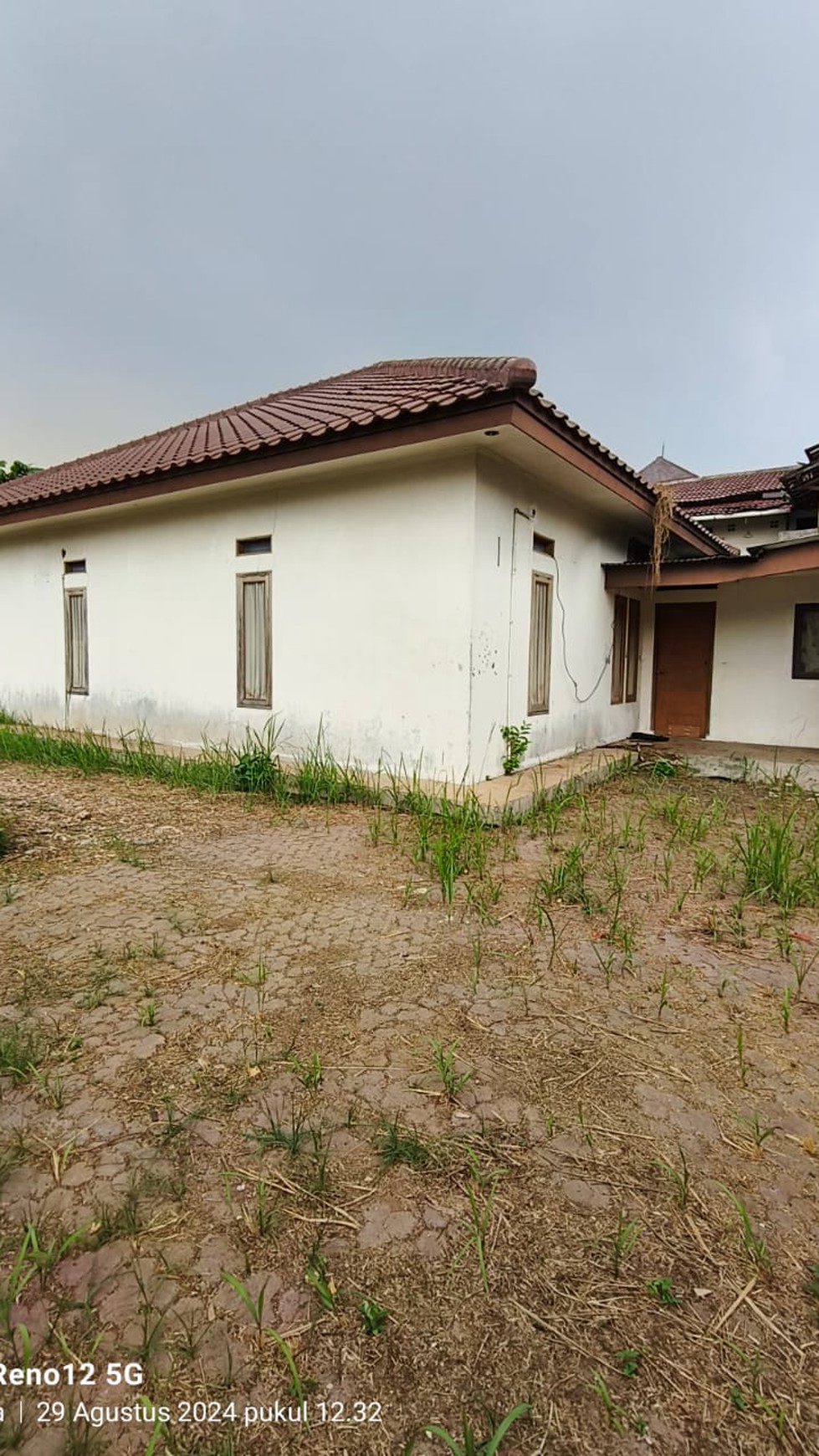 Rumah Bagus Di Jl Kaca Bintaro Tangerang Selatan