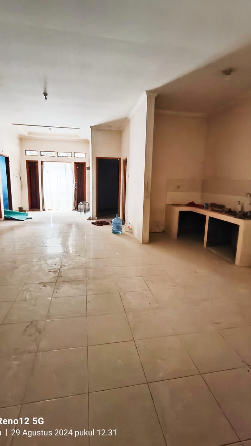 Rumah Bagus Di Jl Kaca Bintaro Tangerang Selatan