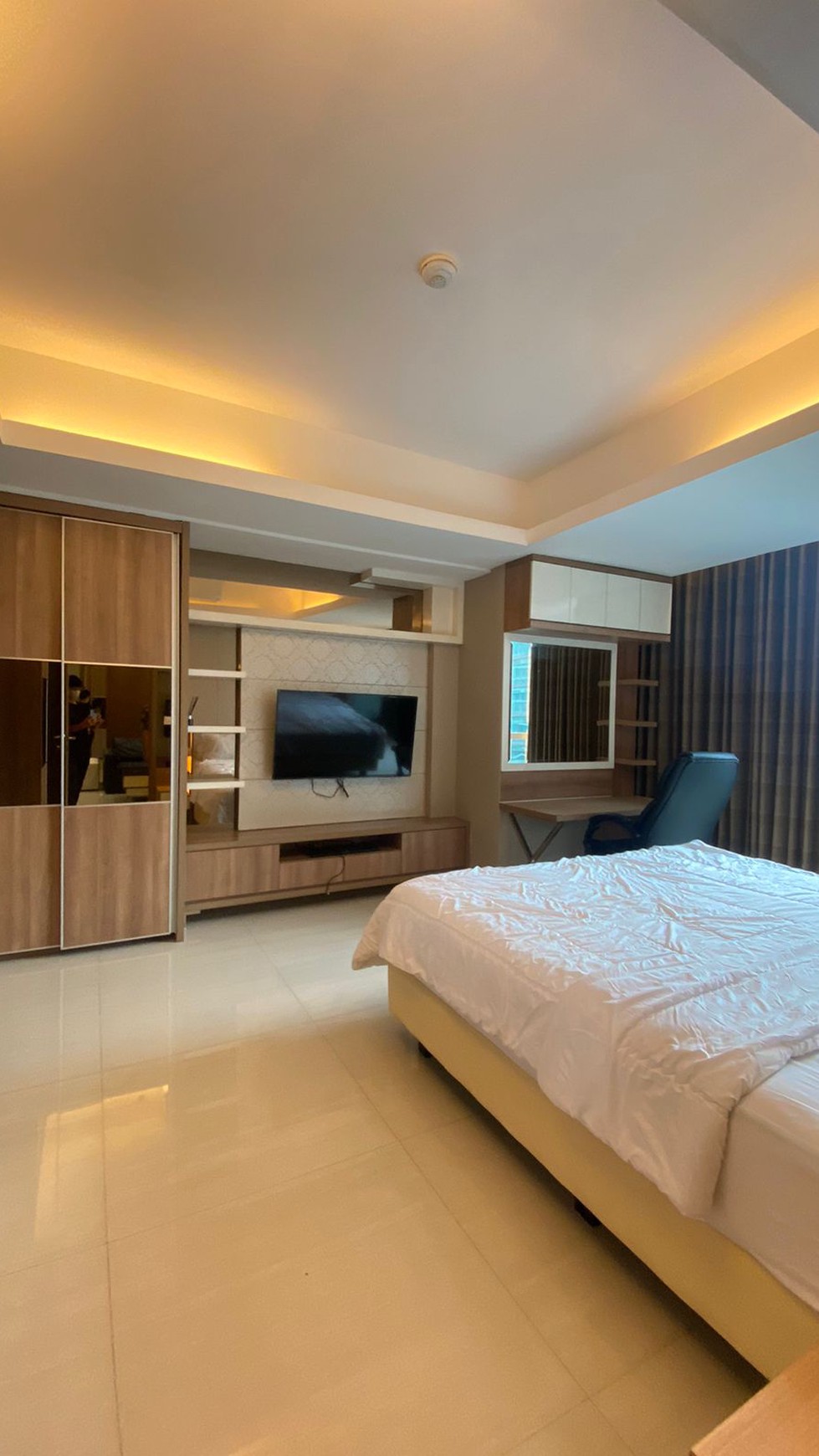 FOR SALE, APARTEMEN KEMANG VILLAGE TOWER INTERCON, Bagus, 2 BR, Full Furnished, Di Jalan Pangeran Antasari, Bangka Mampang Prapatan, Jakarta Selatan