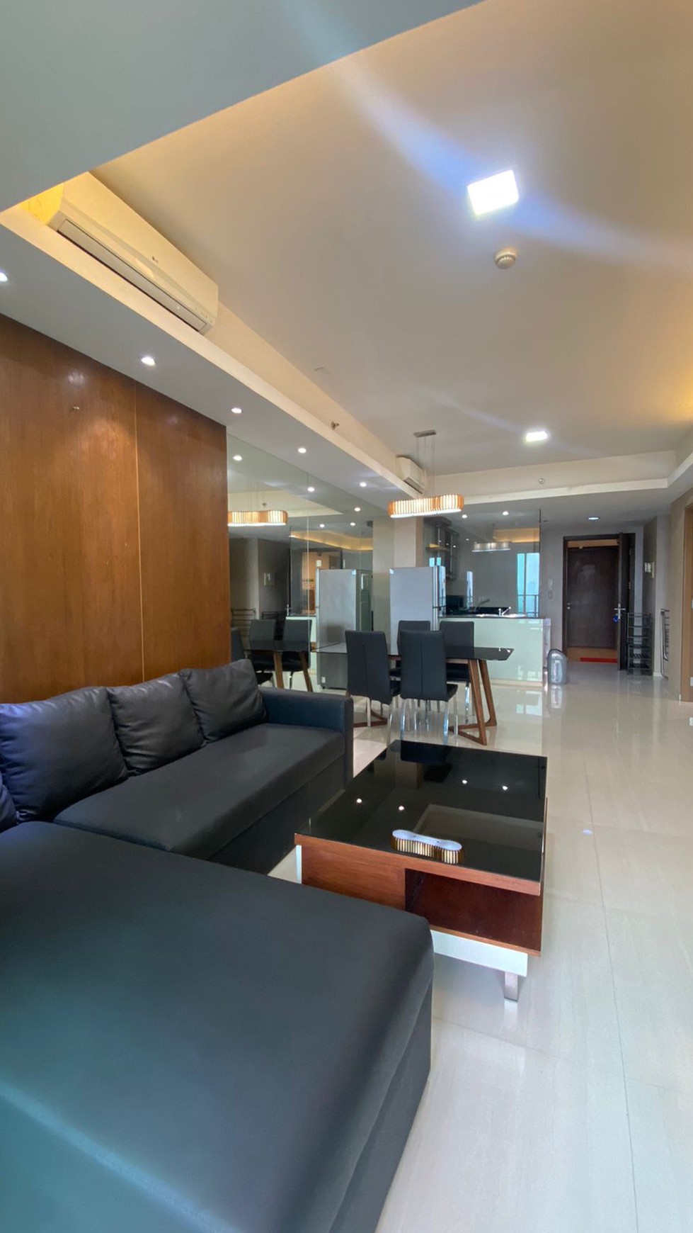 FOR SALE, APARTEMEN KEMANG VILLAGE TOWER INTERCON, Bagus, 2 BR, Full Furnished, Di Jalan Pangeran Antasari, Bangka Mampang Prapatan, Jakarta Selatan