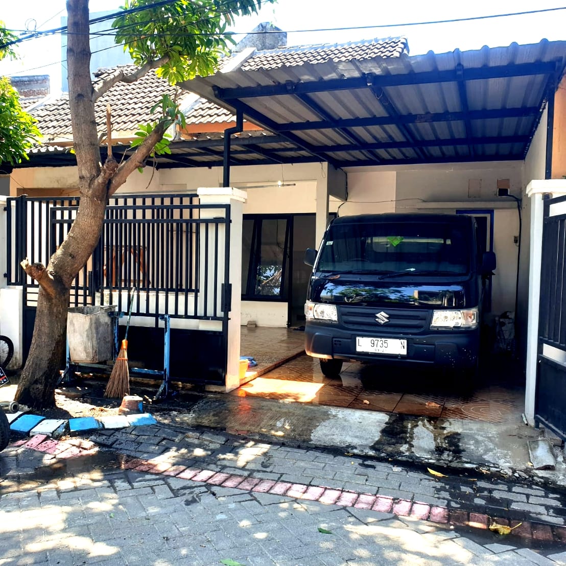 Rumah Dijual Murah di Western Village Sememi