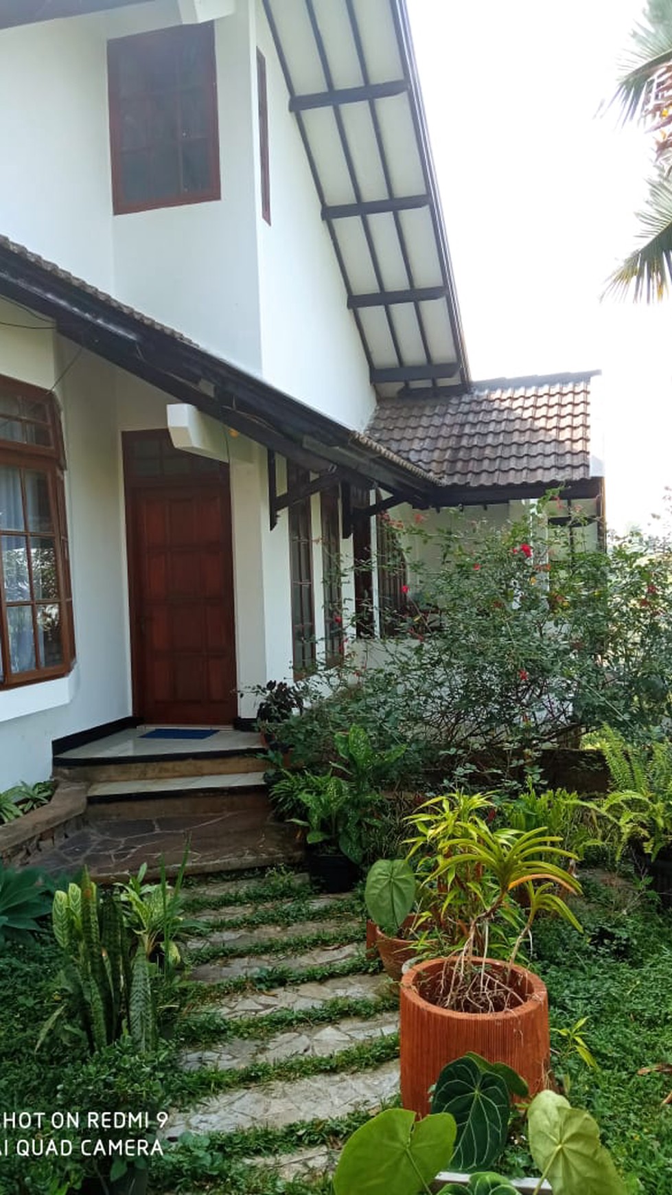 Tanah Bonus Rumah Asri jl Dago Giri Bandung