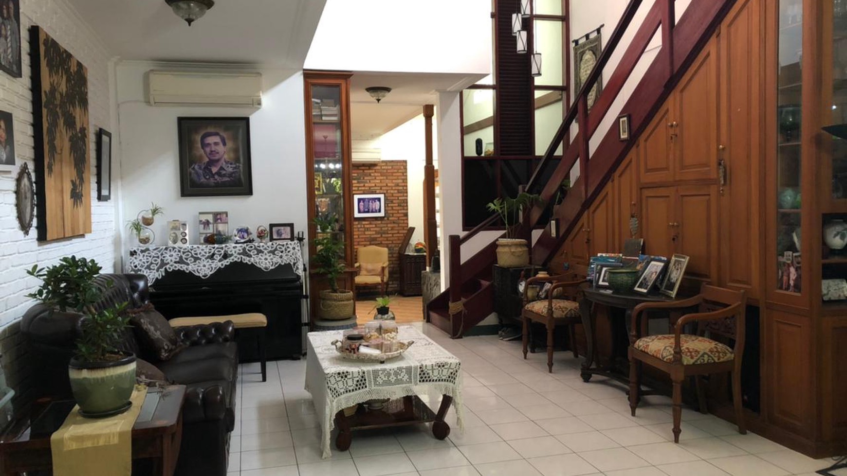 FOR SALE, Rumah 2 Lantai, Bagus, Sertifikat Hak Milik, Di Jalan Bangka IX, Mampang Prapatan Jakarta Selatan