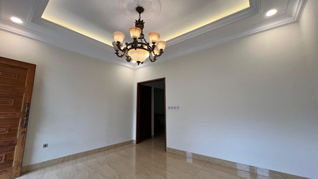 Rumah Baru Mewah Siap Huni 2 Lantai, Jalan H. Nawi Buntu