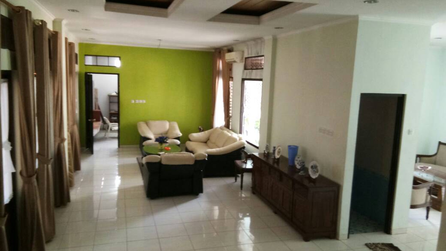 Di Jual Rumah Area Jak Sel