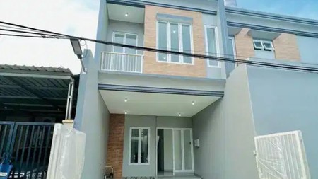 Dijual Rumah Pondok Tjandra cluster Mangga - Mini.alis Modern 2 Lantai