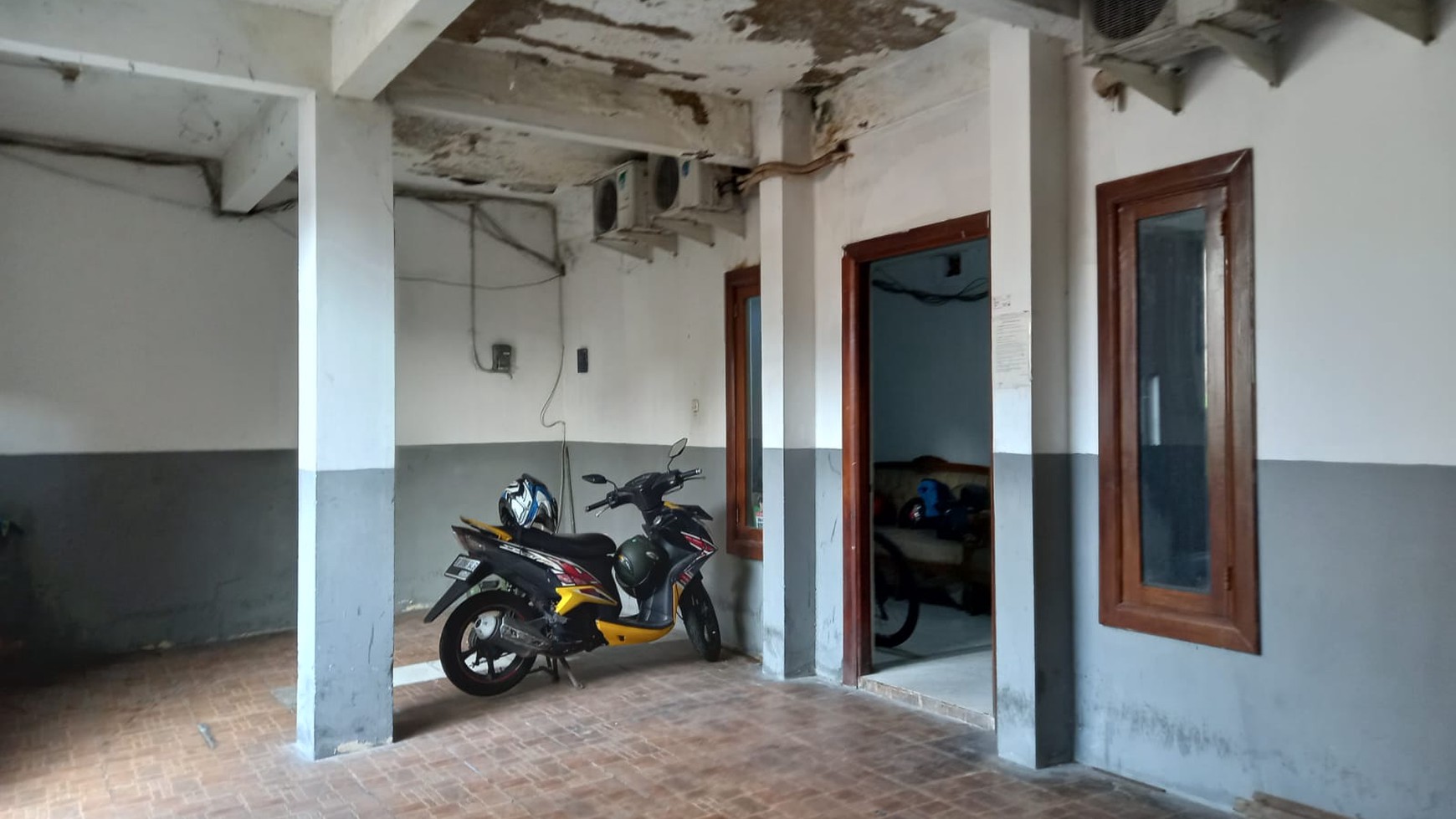 Dijual Kos-kosan 23 Kamar dan Lokasi Strategis @Palmerah