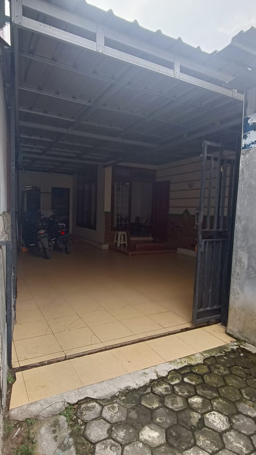 di jual rumah way halim