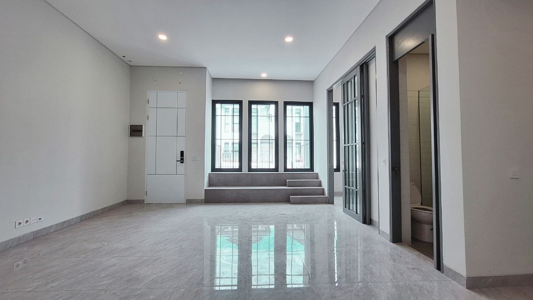 Dijual Rumah Cantik Modern di Greenwich Cluster Aether BSD City