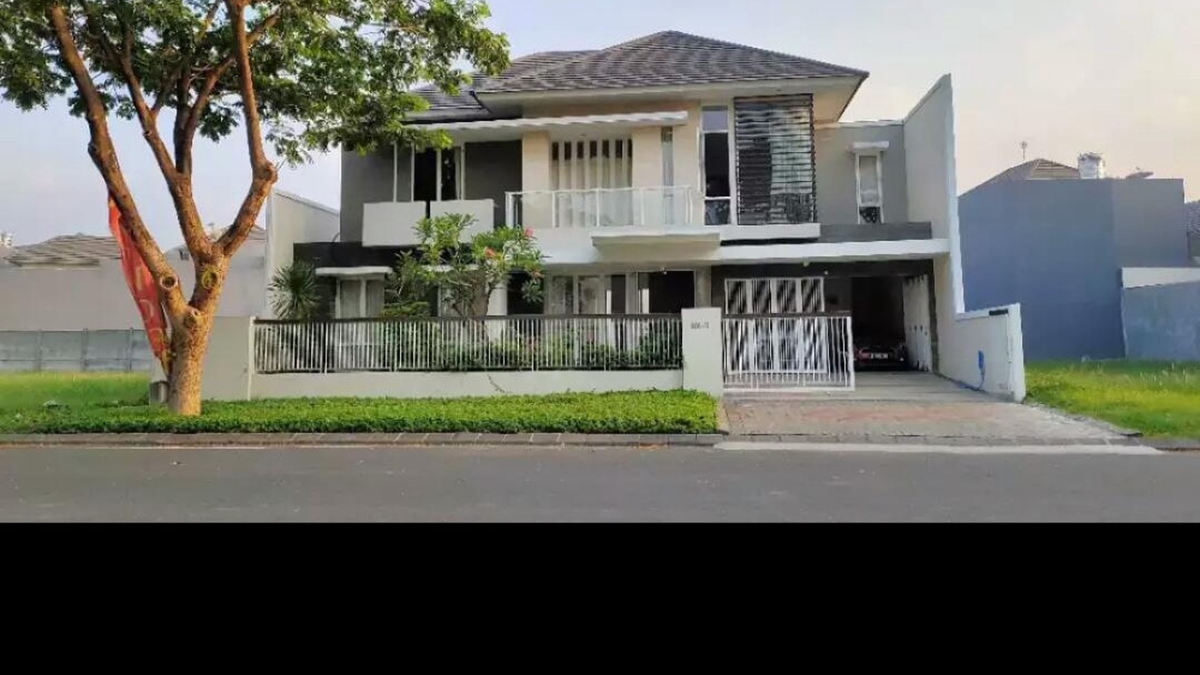 Dijual Rumah Royal Residence RAYA Luar Cluster Full Furnished Modern 