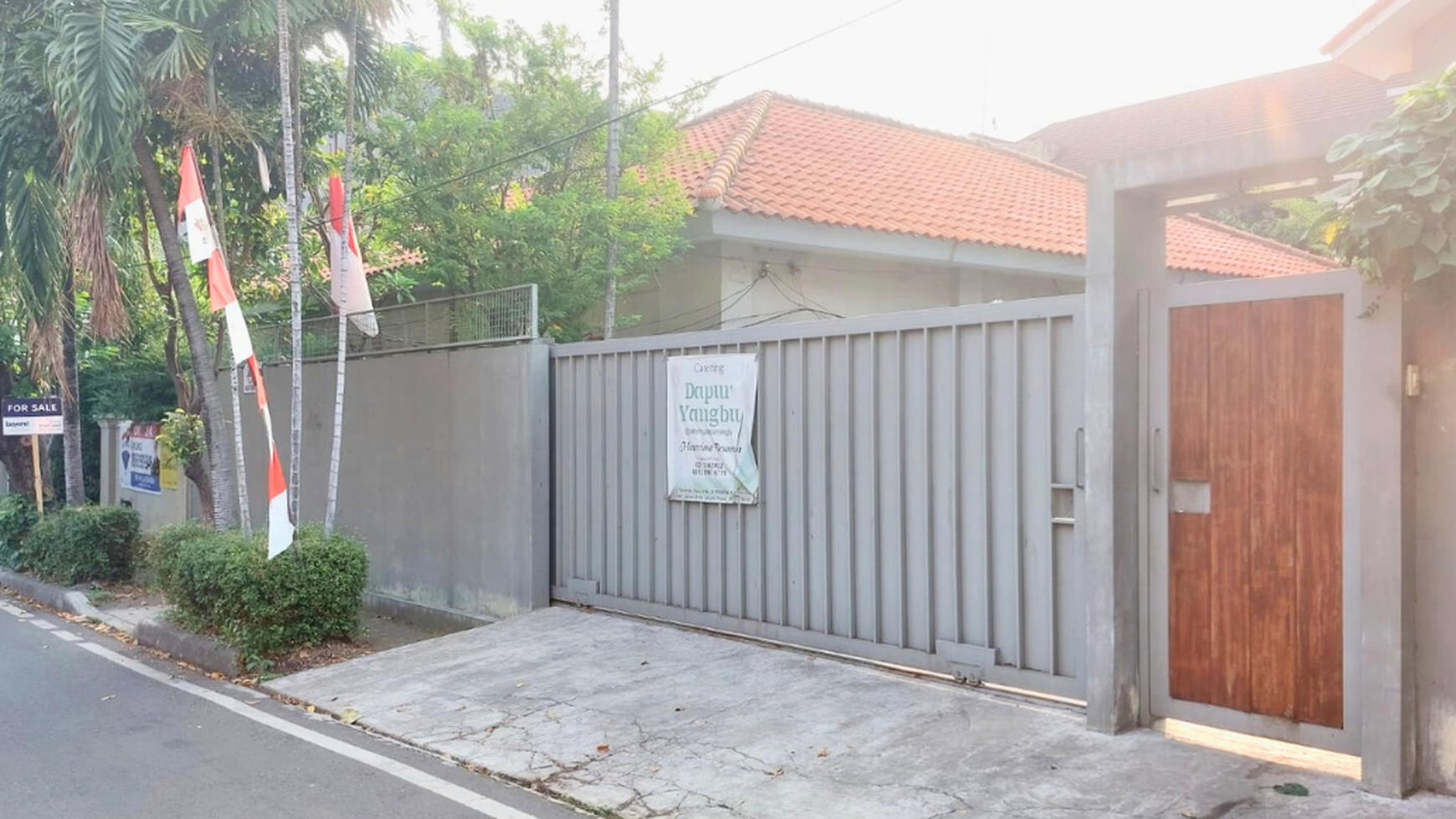 Rumah Mewah 1 Lantai di Salemba, Jakarta Pusat