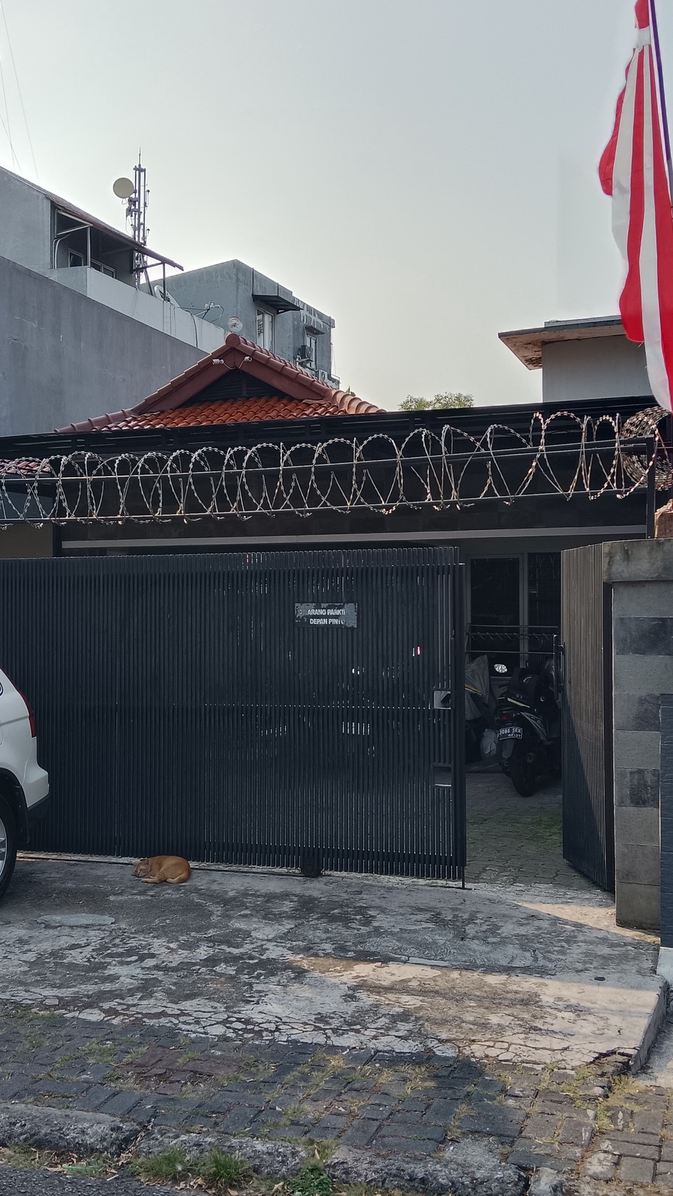 Rumah Hitung Tanah Area Cipete