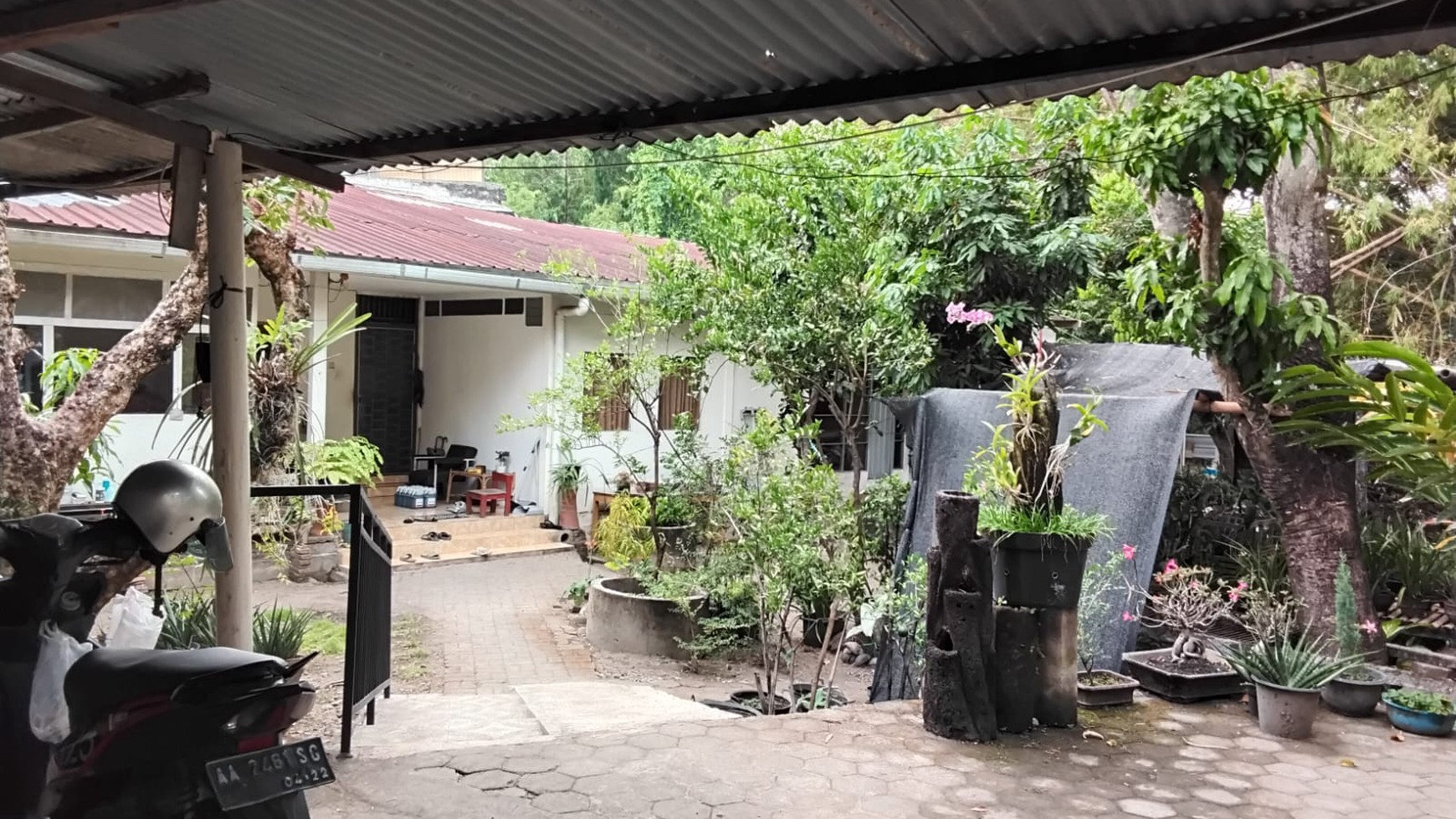 Rumah Hitung Tanah Area Cipete