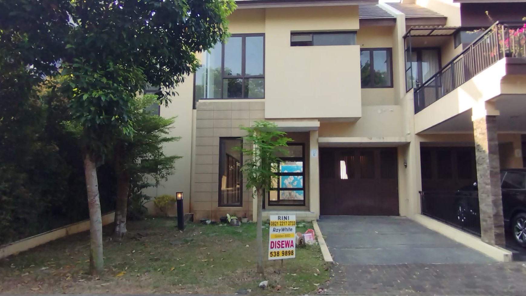 Rumah Hitung Tanah Area Cipete