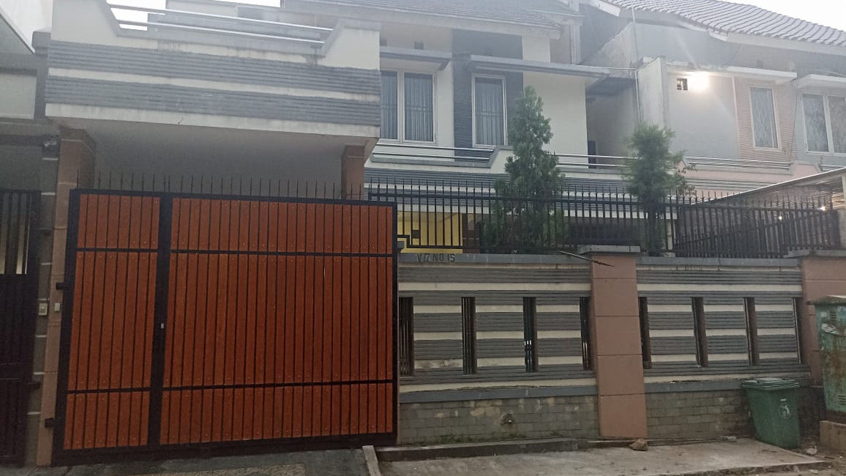 Dijual Rumah 2 Lantai Siap Huni dengan Hunian Asri @BSD