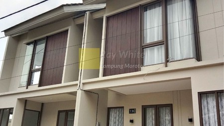 Dijual Rumah Contoh Dalam Perumahan Springhill