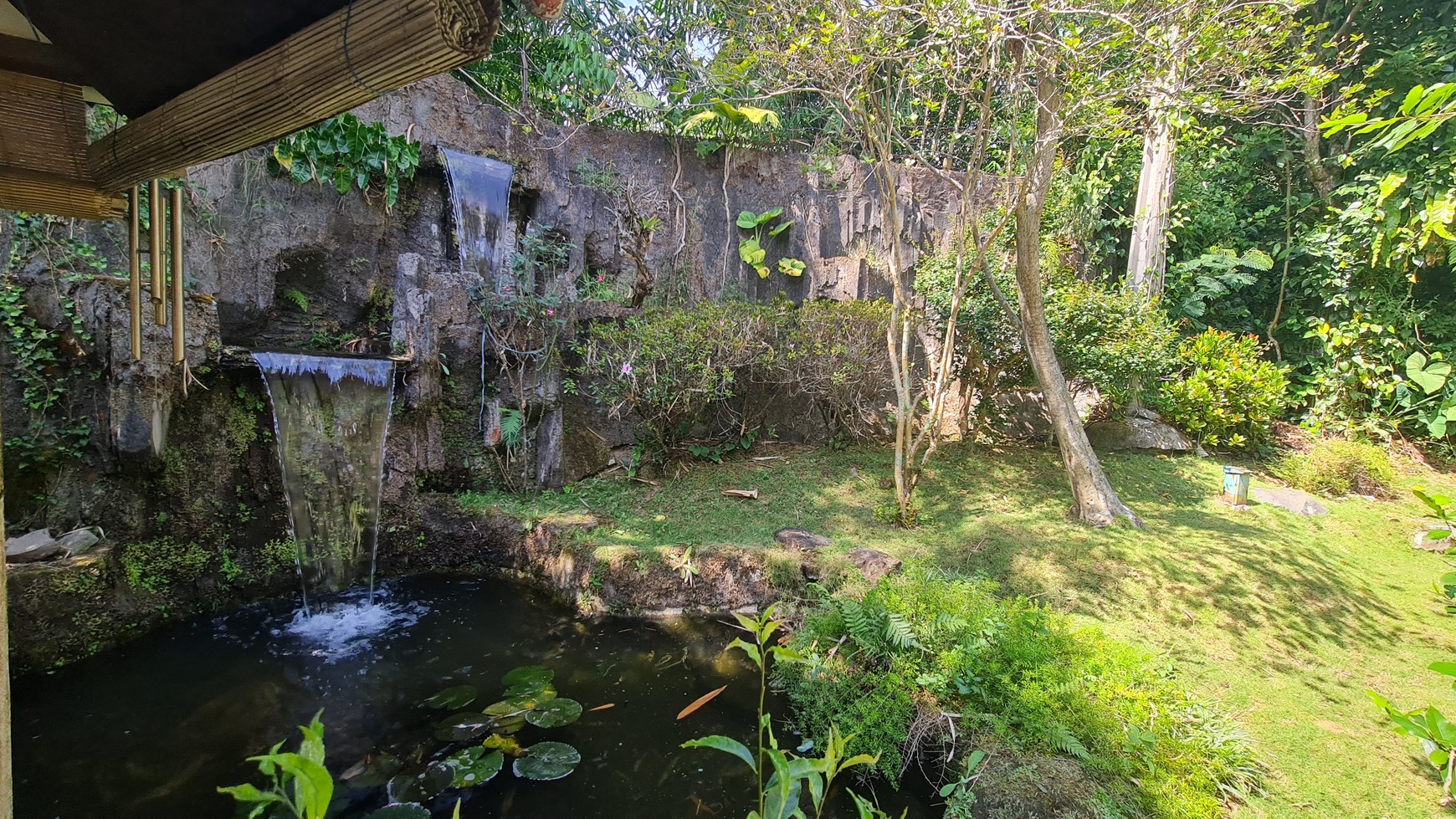 Rumah di Kompel Villa Lotus Garden