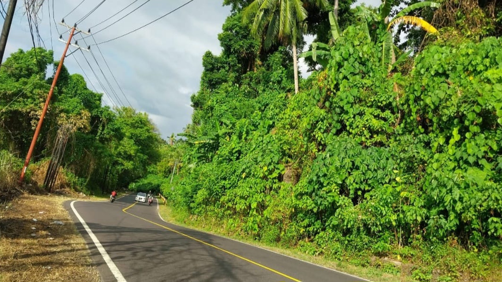 Dijual Tanah Luas di Jalan Trans Sulawesi, Minahasa