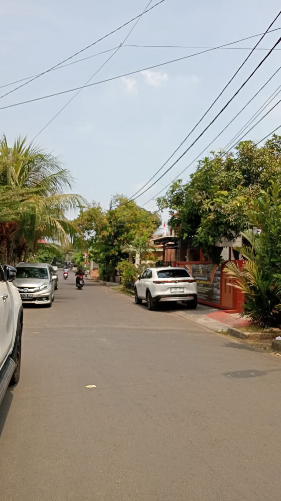 lokasi prima Ciledug Barata Karya Tangerang Banten jual cepat shm pembayaran bisa kpr