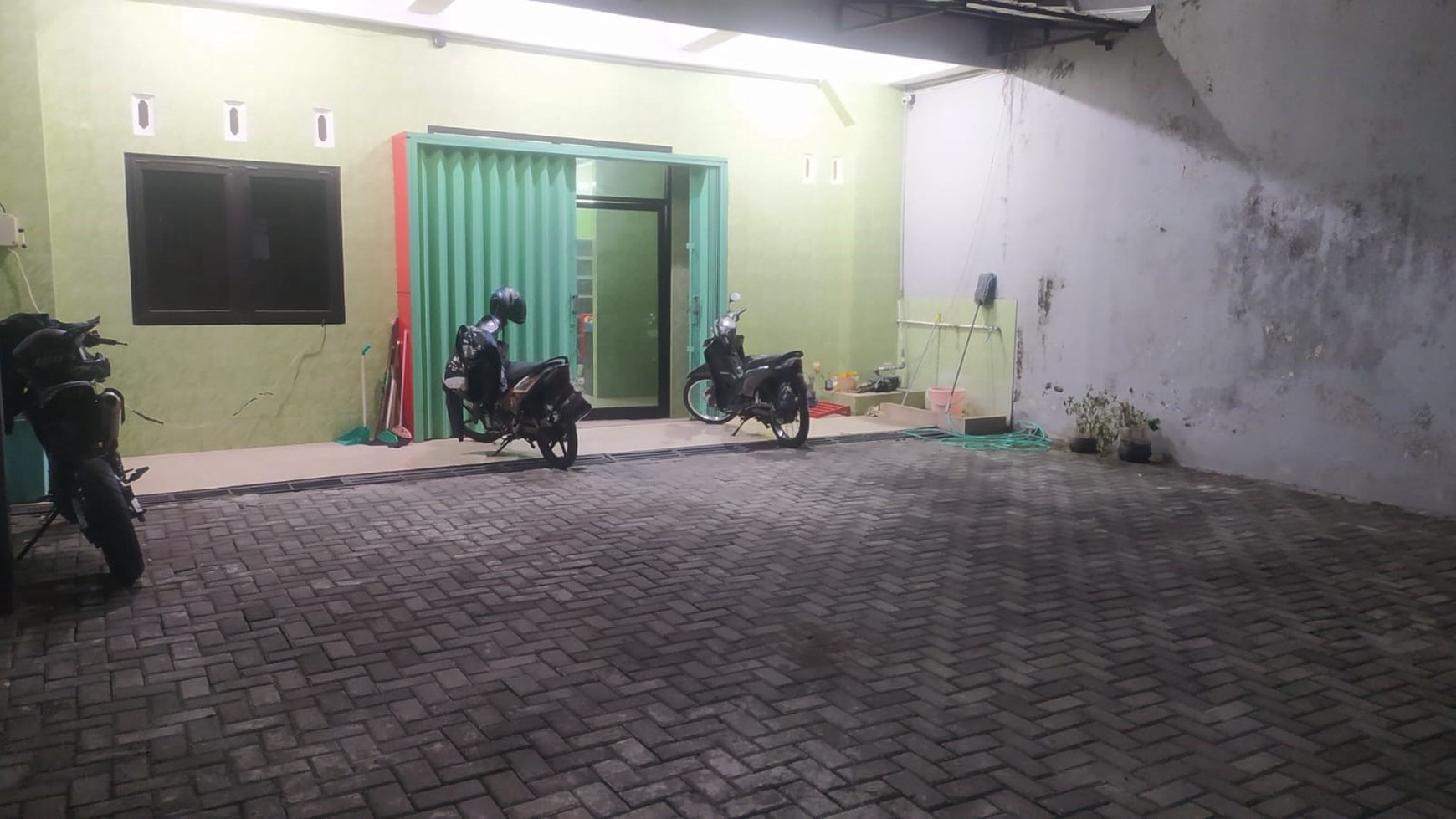 Ruko 2 Lantai Lokasi Premium Daerah Wisata Malioboro Yogyakarta