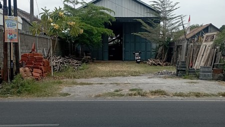 Gudang Dengan Luas Tanah 920 Meter Persegi Lokasi Sewon Bantul 