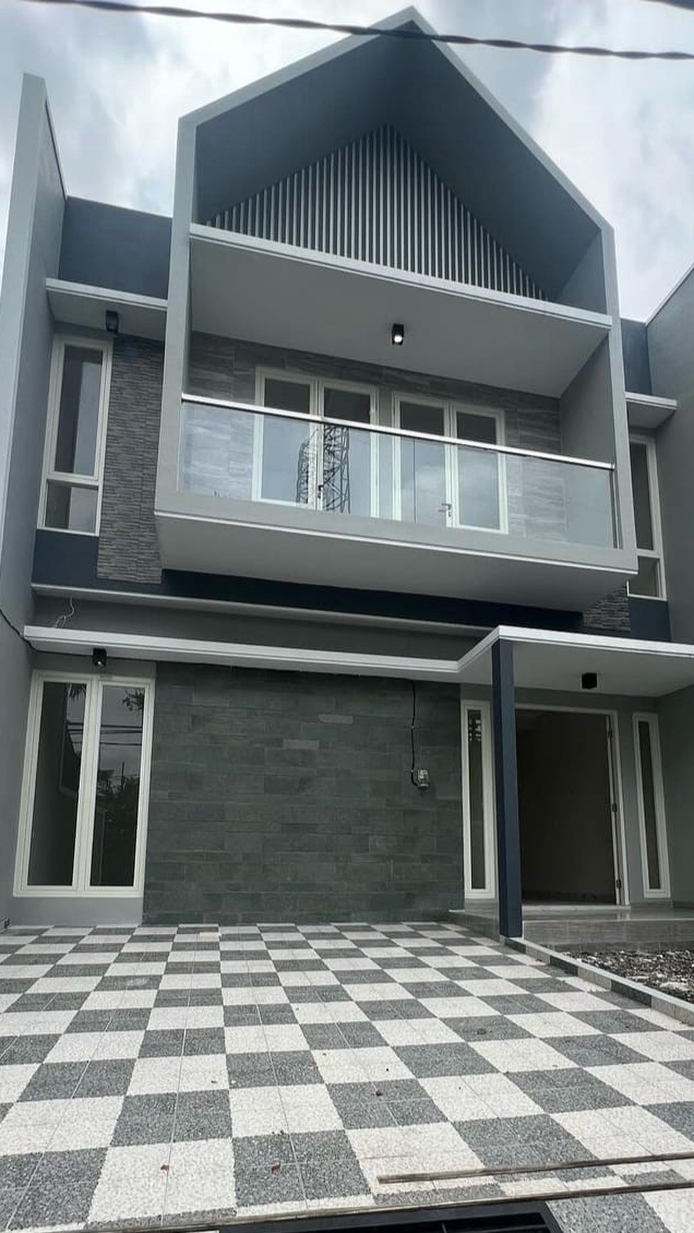 Rumah Gress Model Scandinavian 2 Lt di Jln Utama Komplek Double Way Sangat Strategis Tdk Masuk2 Bisa utk Usaha dan Dekat PetraÃƒÆ'Ã†'Ãƒâ&euro;'ÃƒÆ'Ã¢&euro;'ÃƒÆ'Ã†'Ãƒ¢&euro;'ÃƒÆ'Ã†'Ãƒâ&euro;'ÃƒÆ'¢&euro