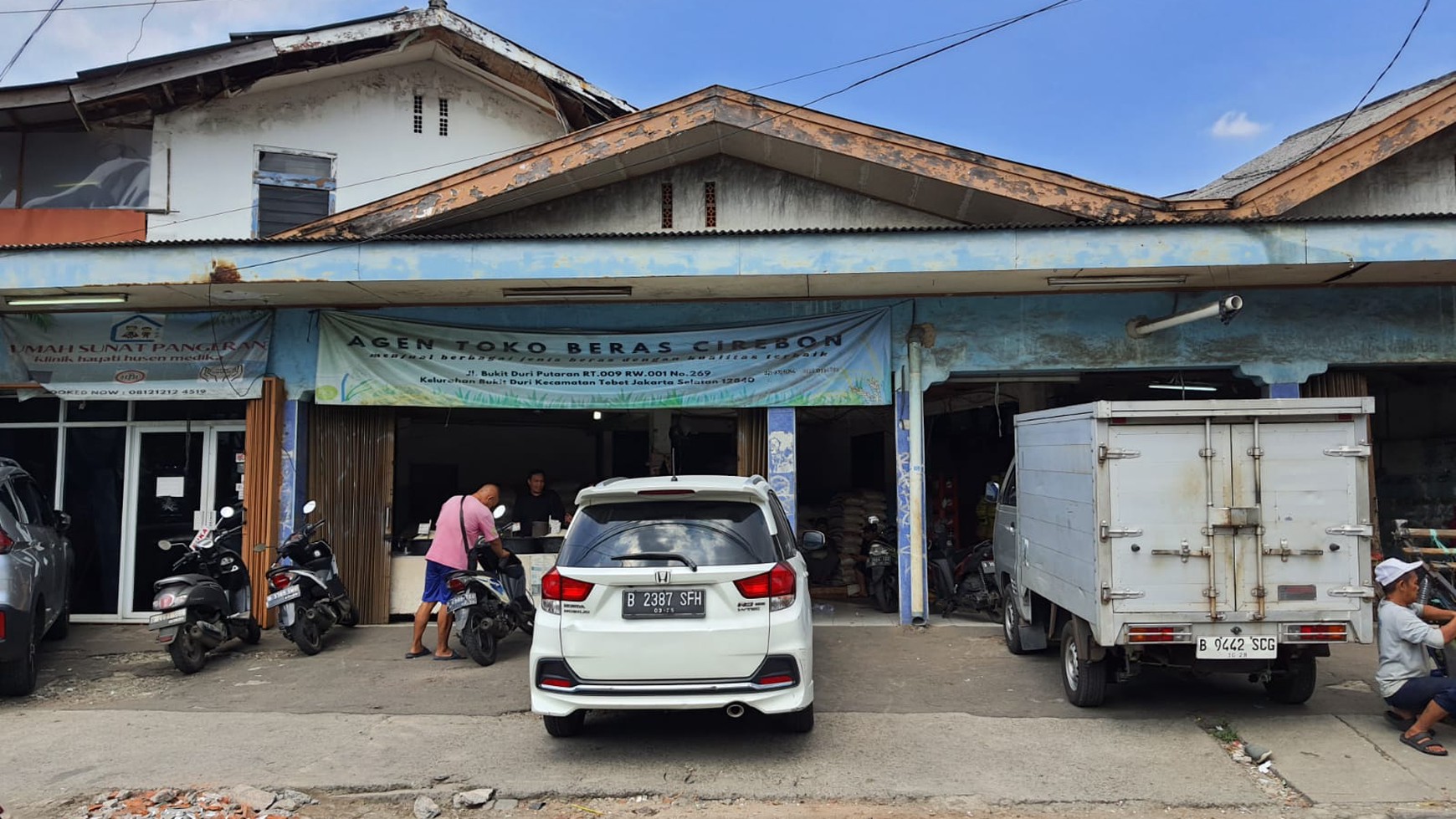 Rumah Hitung Tanah Area Cipete