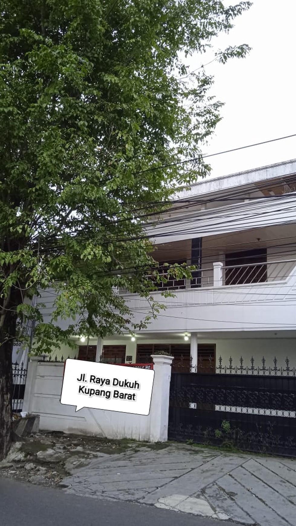 Dijual Rumah 3 Lantai di Jl. Raya Dukuh Kupang Barat 