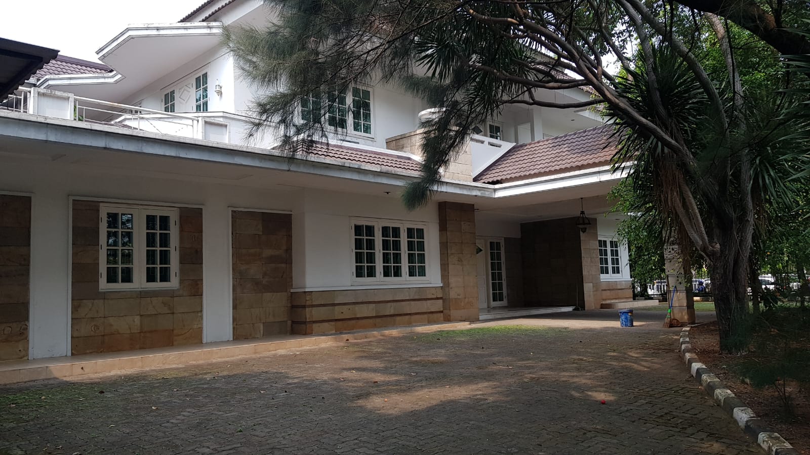 Disewa Rumah Besar Di Menteng